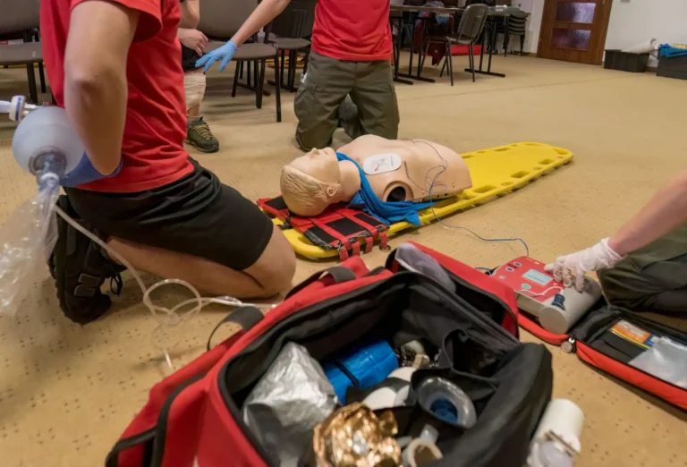 Primeiros socorros para queimaduras leves: saiba como agir