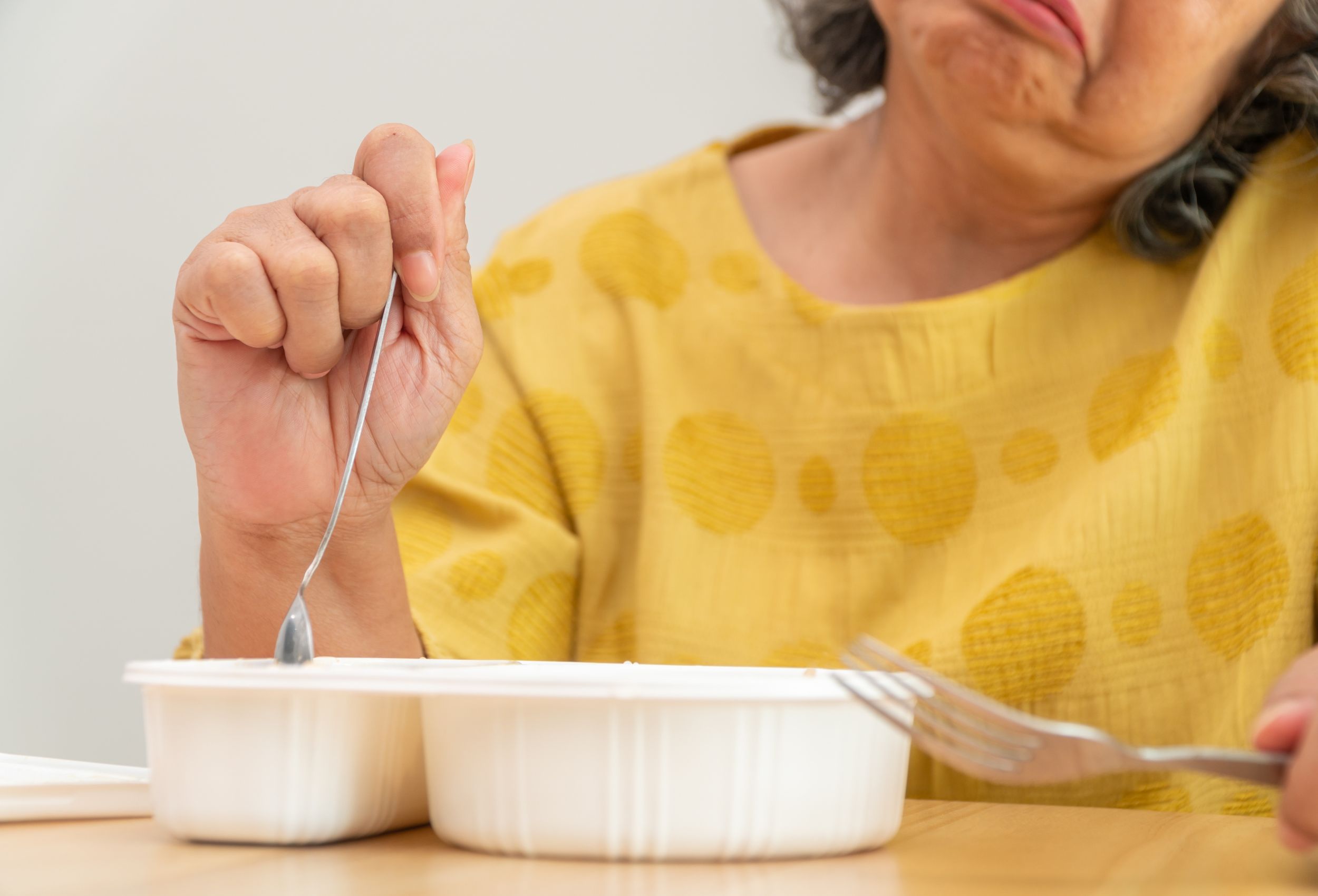 Queda de apetite em idosos: quando se preocupar